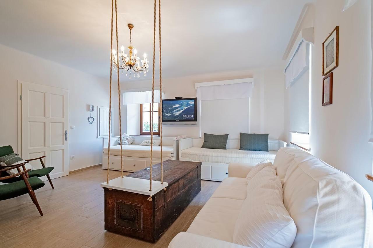 Pr'Mruzo Apartmaji Bohinj Bagian luar foto